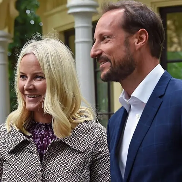 Putra Mahkota Haakon dan Mette-Marit Hoiby