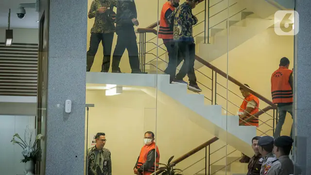 Bupati Labuhanbatu Erik Adtrada Ritonga Ditahan KPK