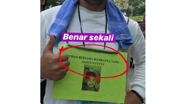 Potret 6 Name Tag Ospek Ini Sukses Bikin Geleng-geleng