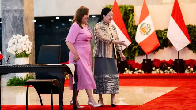 Ketua DPR RI, Puan Maharani menerima kunjungan Presiden Peru Dina Ercilia Boluarte Zegarra di Gedung DPR RI.
