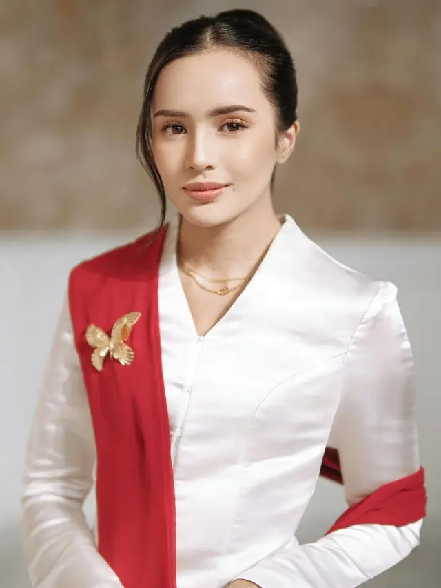 Beby Tsabina di Hari Kemerdekaan