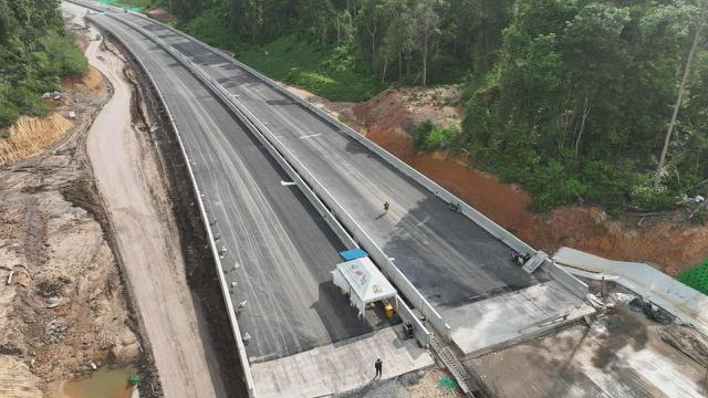 PT Waskita Karya (Persero) Tbk tengah mengebut pembangunan jalan tol di Ibu Kota Nusantara (IKN) Segmen 5A.