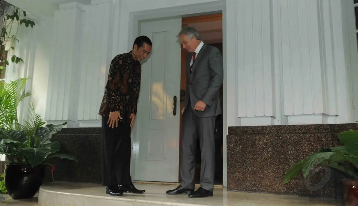 Dalam pertemuan itu, Jokowi mengatakan Tony Blair sempat bertanya kepadanya terkait langkah pemerintahan nanti menghadapi gerakan radikal yang mengatasnamakan agama, Jakarta, (11/9/14). (Liputan6.com/Herman Zakharia)
