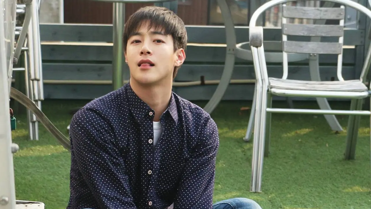 [Bintang] Masih Berusia 33 Tahun, Ini Penyebab Minwoo Meniggal Dunia