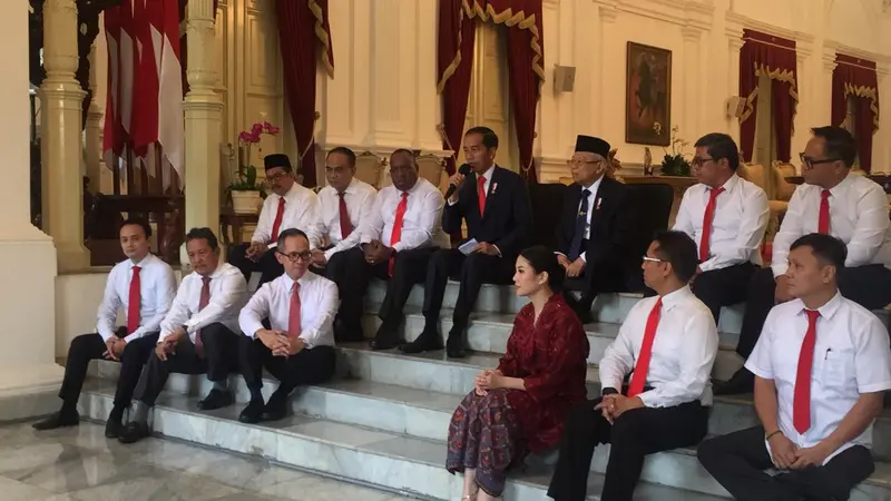 Presiden Joko Widodo mengenalkan para calon wakil menteri