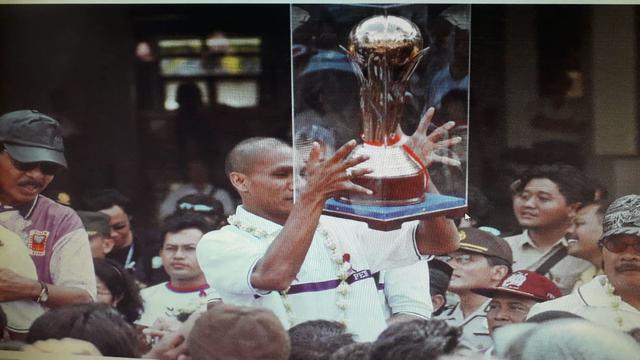 Piala Juara Persik Kediri