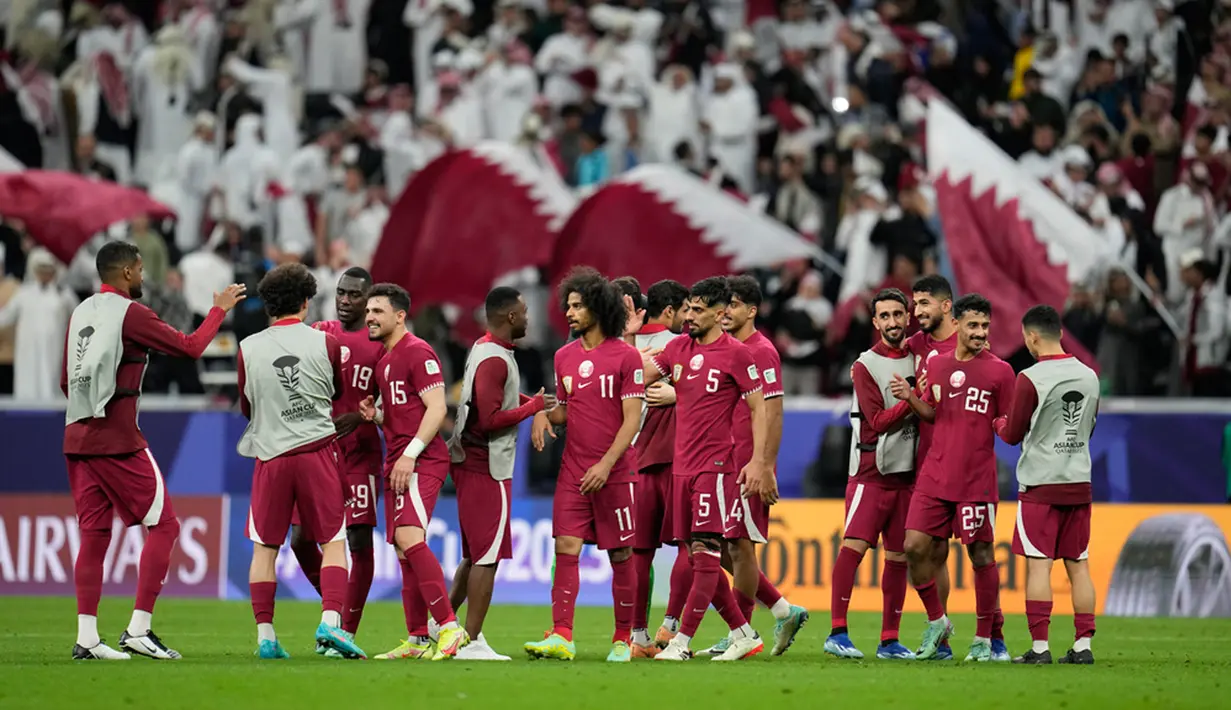 Hasil imbang itu membuat China meraih dua poin dari dua pertandingan. Dengan sisa satu laga di Grup A, China tidak mungkin mengejar poin Qatar. (AP Photo/Aijaz Rahi)