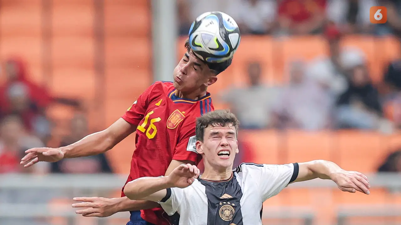 Foto: Aksi-Aksi Spartan Timnas Spanyol dan Timnas Jerman saat Bertemu di Perempat Final Piala Dunia U-17 2023