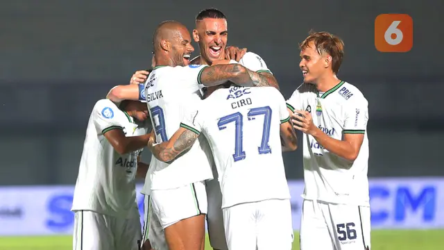 Dewa United vs Persib Bandung - BRI Liga 1 2023/2024