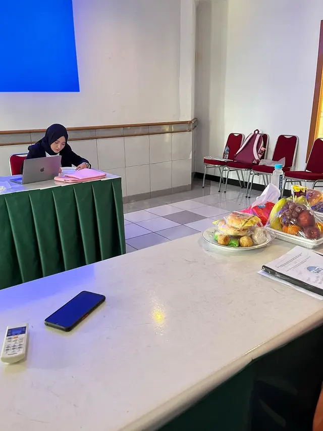 6 Momen Bahagia Arafah Rianti Usai Jalani Sidang Skripsi, Raih Gelar S.Pd