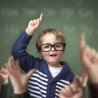 Menjadi istimewa bukan perkara paras dan keanggunan. Tapi ada beberapa hal yang membuatmu jadi berbeda. | via: friendshipcircle.org