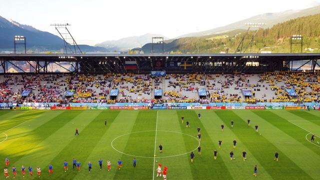 Laman Talksport menyajikan 23 Stadion Sepak Bola Terindah di Dunia.