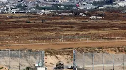 Sebagai langkah awal, sejak Minggu (18/5/2025), militer Israel terus melancarkan serangan dan mengerahkan pasukan untuk merebut wilayah-wilayah strategis di Jalur Gaza. (Jack GUEZ/AFP)