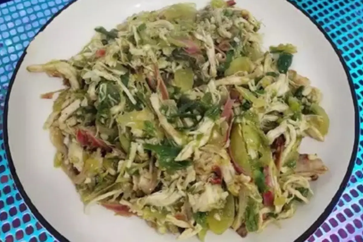 Resep ayam suwir kecombrang cabai hijau. (dok. Cookpad @Lselusia)