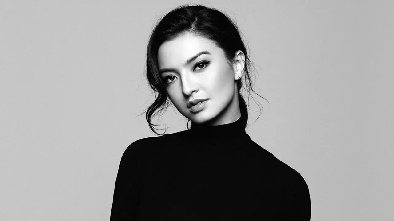[Fimela] Raline Shah
