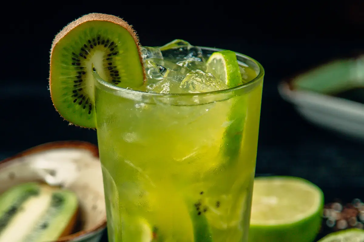 Ilustrasi Es Kuwut Kiwi