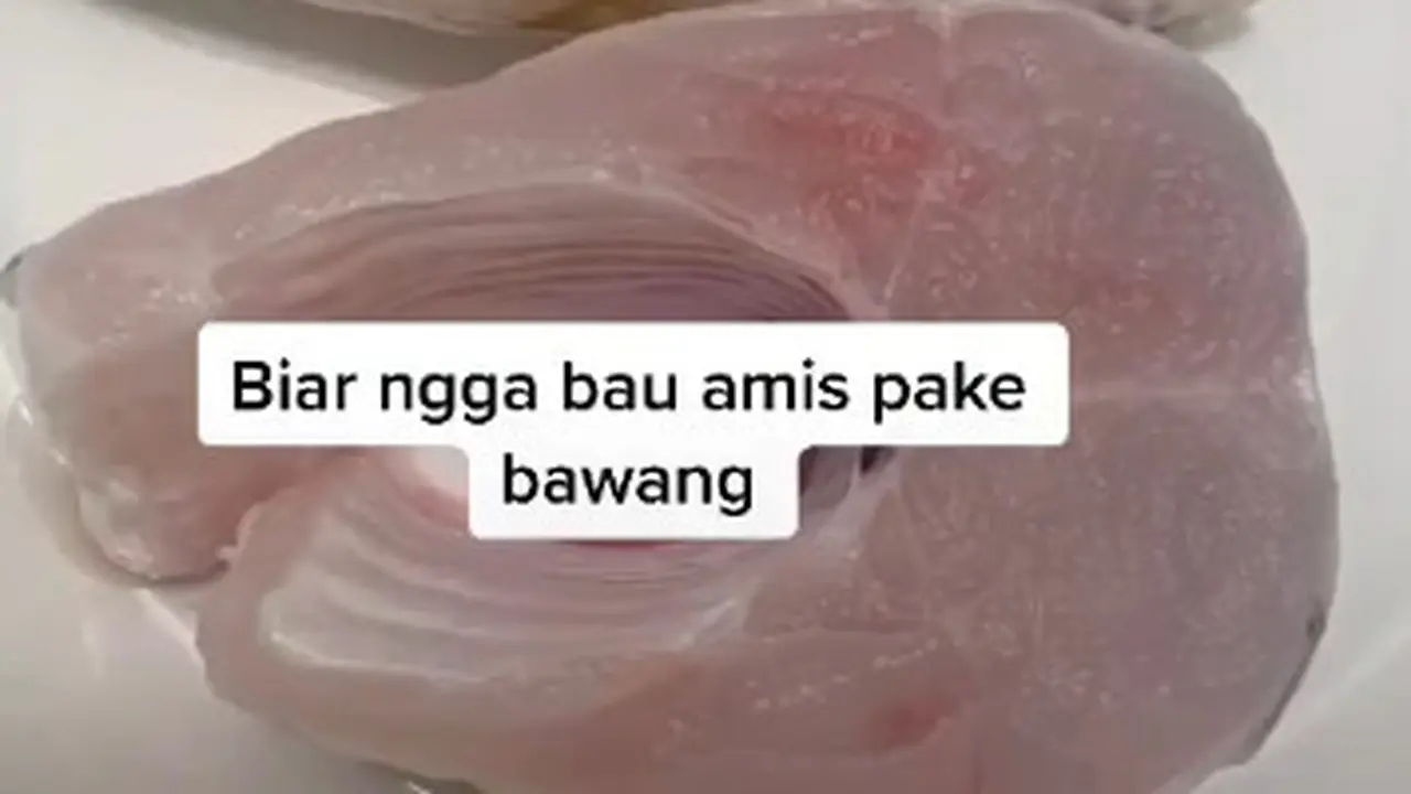 Sultan! Wanita ini Goreng Arwana Peliharaan Untuk Dimakan
