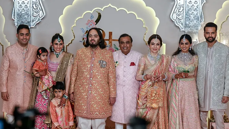 Pernikahan Anant Ambani dan Radhika Merchant pada 12 Juli 2024 Punit PARANJPE / AFP