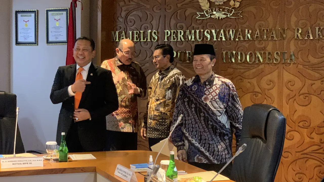 Pimpinan MPR RI menggelar rapat pimpinan membahas agenda sidang tahunan MPR, DPR dan DPD RI yang akan digelar pada 16 Agustus 2023 mendatang.