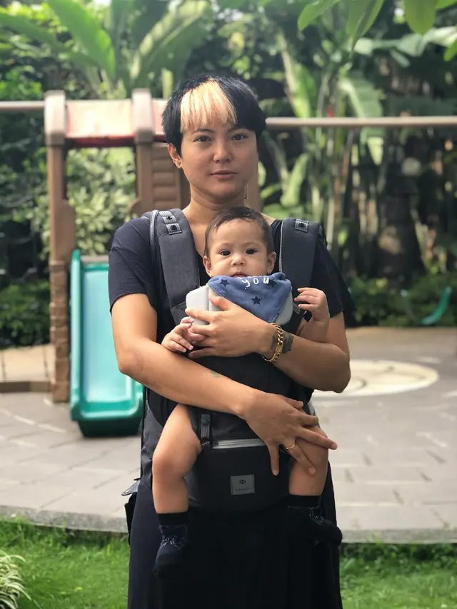 [Fimela] Poppy Sovia