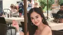Sibuk syuting di Tanah Air, Natasha Ratulangi juga kerap menghabiskan waktu di luar negeri. Seperti ketika menikmati waktu santai dengan outifut serba putih di Venice, Italia ini. (Liputan6.com/IG/@natasharatulangi)