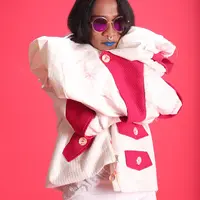 Kesepakatan untuk bercerai juga telah dibuat demi melancarkan gugatan cerai beberapa hari lalu. Keduanya menanda tangani kesepakatan bersama. Lantas apa yang menjadi isi kesepakatan itu? (Bambang E. Ros/Bintang.com)