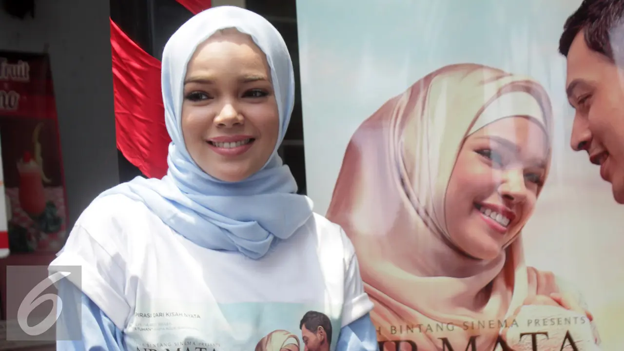 Dewi Sandra