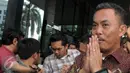 Ketua DPRD DKI Jakarta, Prasetyo Edi Marsudi usai menjalani pemeriksaan sebagai saksi KPK, Senin (11/4). Prasetyo menjadi saksi tersangka M Sanusi dalam kasus dugaan suap pembahasan Raperda terkait reklamasi Teluk Jakarta. (Liputan6.com/Helmi Afandi)