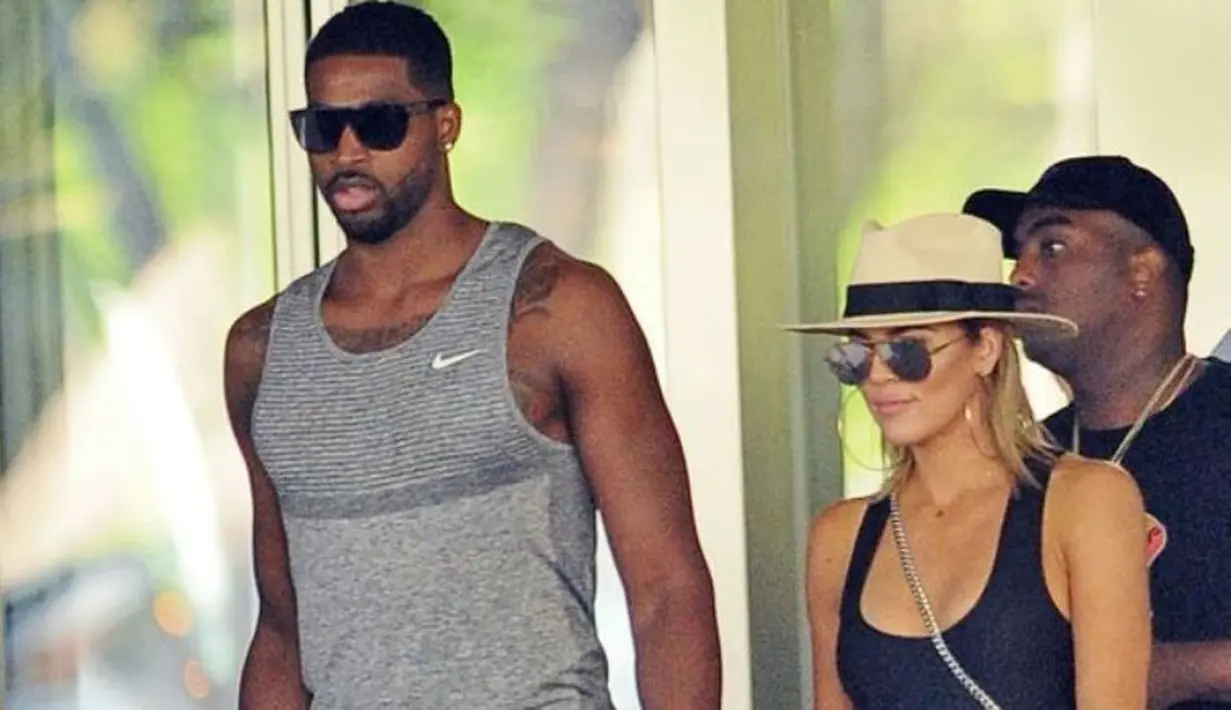 Dilansir dari HollywoodLife, Khloe Kardashian merasa bahwa memberikan kesempatan kedua untuk Tristan adalah keputusan yang tepat. (blacksportsonline)