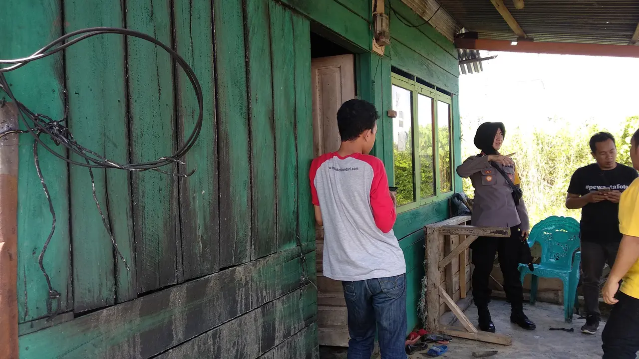 Rumah Tukang Parkir Dibakar