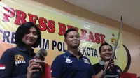 Polresta Depok saat merilis penangkapan anggota Geng Motor Sanca Bergoyang. (Liputan6.com/Ady Anugrahadi)