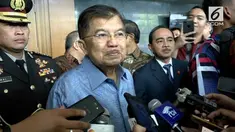 Wapres Jusuf Kalla membenarkan dirinya diminta menjadi penasehat tim kampanye Joko Widodo - Ma'ruf Amin. Ia pun menyanggupi jika diminta menjadi penasihat.