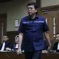 Advokat Lucas saat menjalani sidang dakwaan di Pengadilan Tipikor, Jakarta, Rabu (7/11). Lucas didakwa menghalangi proses penyidikan KPK terhadap tersangka mantan petinggi Lippo Group, Eddy Sindoro. (Liputan6.com/Helmi Fithriansyah)