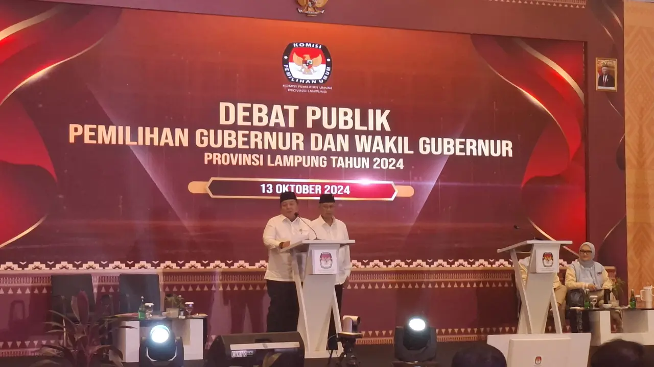 Pasangan Cagub Lampung nomor urut 1, Arinal-Sutono menyampaikan visi misi di debat pilgub perdana. Foto : (Istimewa).