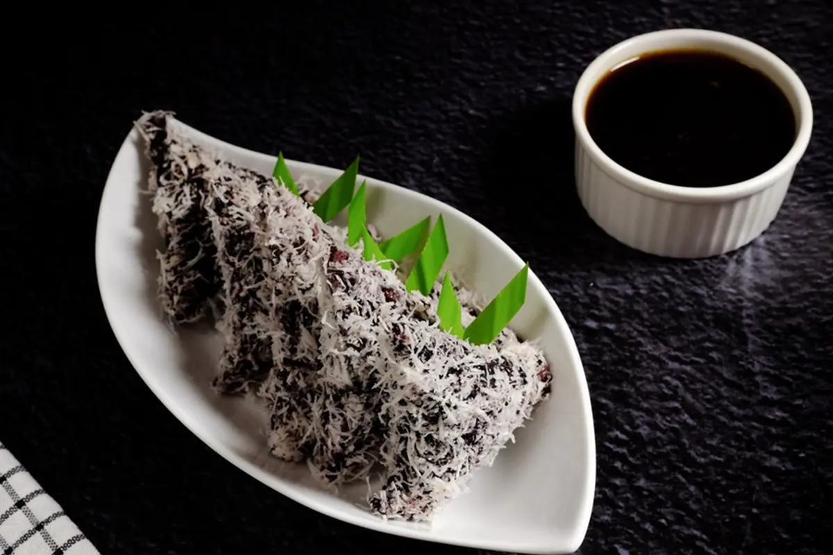 lupis ketan hitam