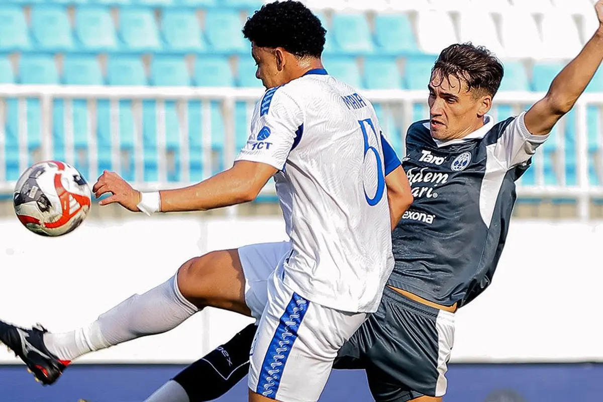 Arema FC vs PSIM Yogyakarta