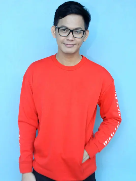 Saat di temui di kawasan Kapten Tendean, Jakarta Selatan Selasa (7/11) Andi Arsyil menjelaskan terkait kabar kedekatannya dengan janda satu anak asal Depok, Ayu Ting Ting. Andi dengan tegas menampik kabar yang beredar selama ini. (Nurwahyunan/Bintang.com)