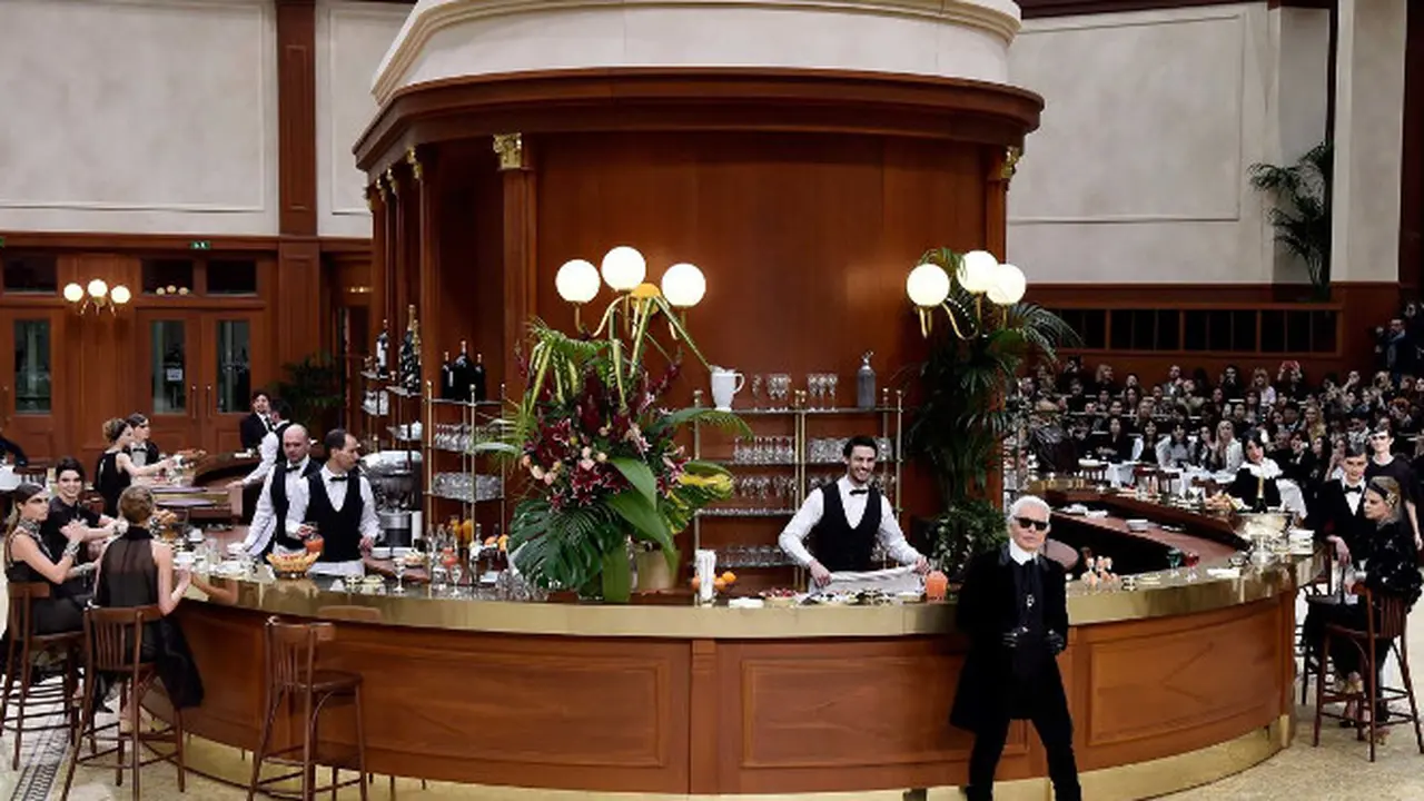 Chanel - Paris Fashion Week Autumn-Winter 2015 2
