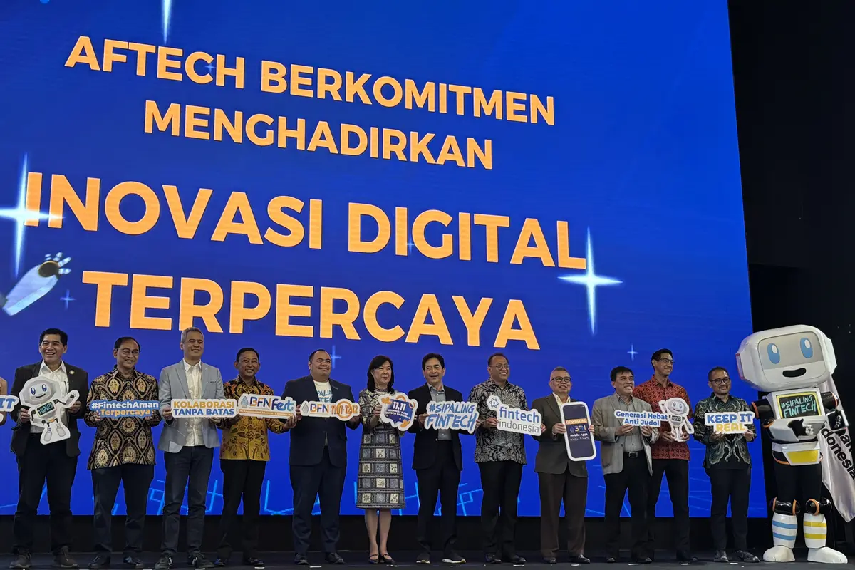 Ketua Umum Asosiasi Fintech Indonesia (AFTECH) Pandu Sjahrir  resmi membuka Bulan Fintech Nasional (BFN) 2025, Selasa (11/11/2025). (Tira/Liputan6.com)