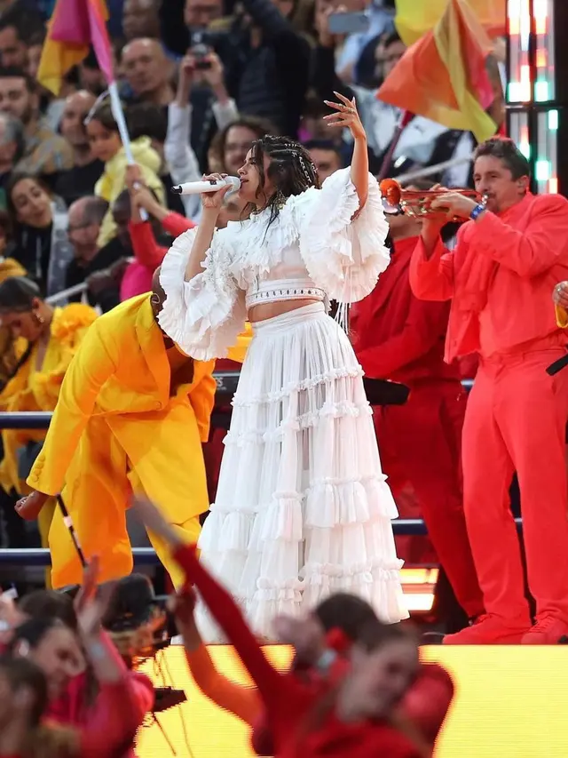 Camila Cabello menjadi penampil pembuka Final Liga Champions 2022