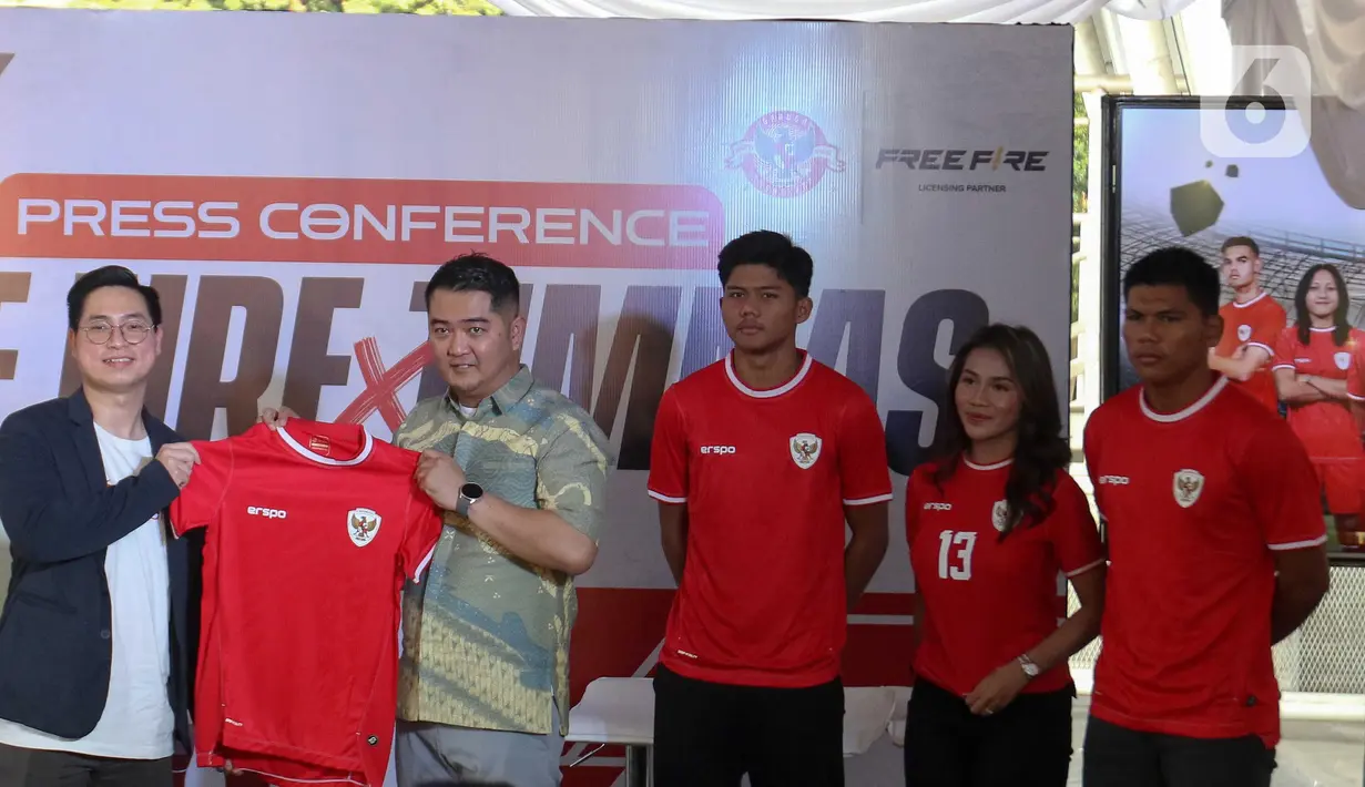 Untuk diketahui, berdasar hasil riset, Indonesia menempati peringkat keempat di Asia dalam hal antusiasme terhadap sepak bola. (Liputan6.com/Herman Zakharia)