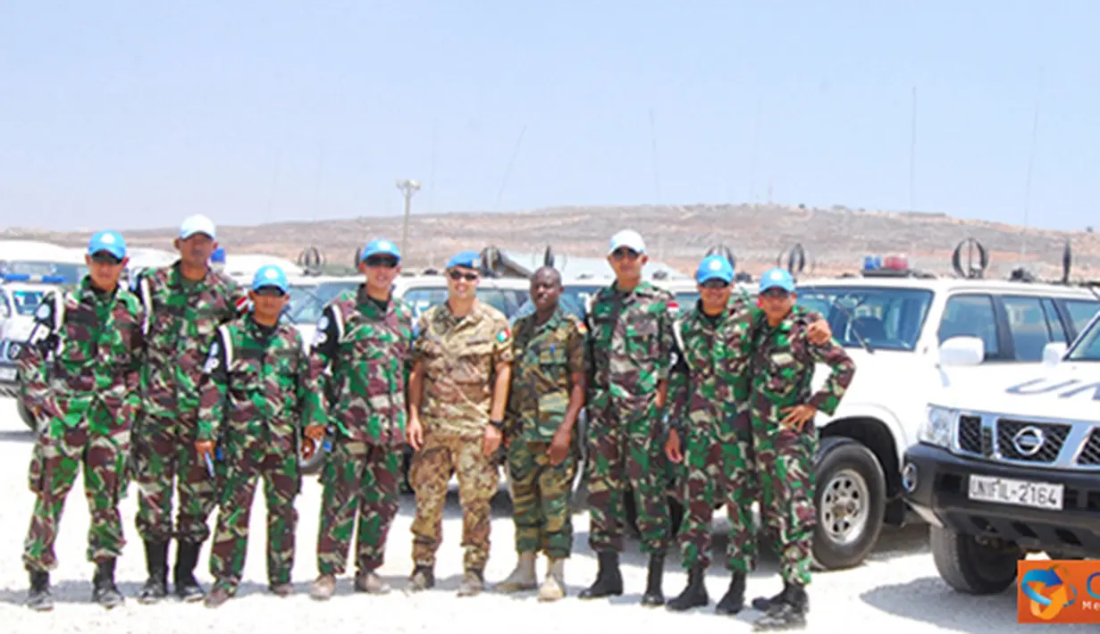 Citizen6, Lebanon: Satgas Konga SEMPU menerima kedatangan Staf J-6 UNIFIL Bidang Teknisi Perawatan Kendaraan Jammer, Warrent Officer Devivo dan Sergent Anyapor, di Markas Konga XXV-D, UN Posn 7-3, Lebanon Selatan, Kamis (2/8). (Pengirim: Badarudin Bakri).