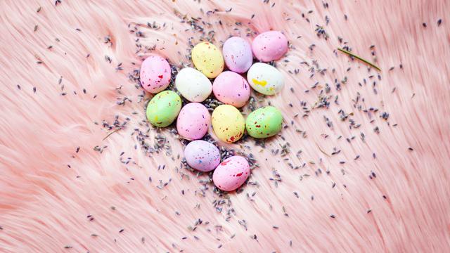 Ilustrasi telur Paskah