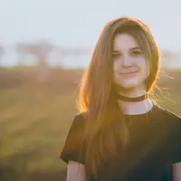 Ditanya apapun, lima zodiak ini selalu punya jawaban yang pas. (Sumber foto: Pexels.com)