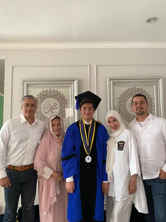 Annisa Trihapsari Hamil Anak Keempat, Ini 6 Potret Harmonisnya Bareng Keluarga