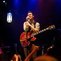 Lost Stars juga menjadi salah satu nominasi dari kategori Best Original Song di Piala Oscar 2015