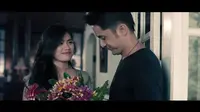 Hengky Kurniawan dan Dian Widayanti bermain di film Black Honeymoon. (foto: courtesy of YouTube)