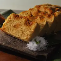 Ilustrasi bolu tiwul./Copyright shutterstock.com/id/g/fredyngahu