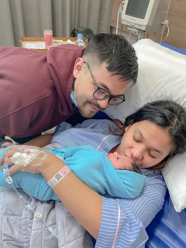 Ade Yunita dan Fahmoy Kornet dikaruniai anak pertama (Foto: instagram @adeyunita)