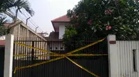 Rumah mewah yang menjadi aset sang suami, Edi Chandra Purnama alias Pupung Sadili (54) digadaikan ke bank sebagai jaminan. (dok.Merdeka.com)